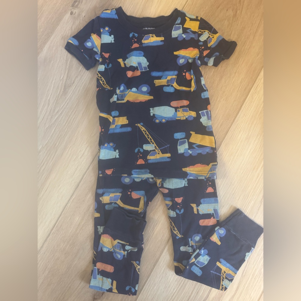Old Navy Kids Navy Pajama Set Construction Print